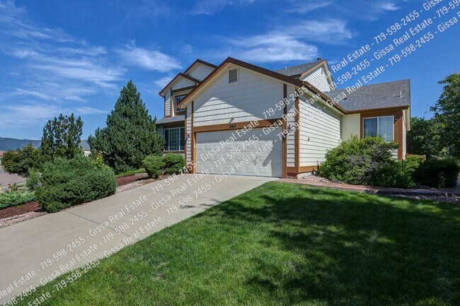 Building Photo - This beautiful 4 bedroom, 3 1/2 bathroom, 2-car garage home in D20 is for the first time for rent!