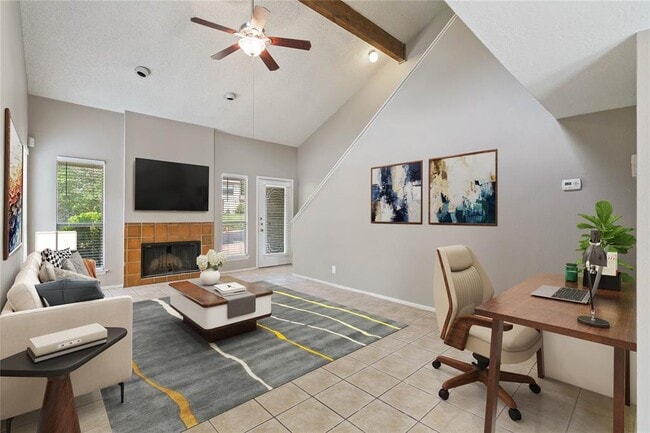 Foto del edificio - 8005 Hood Cir