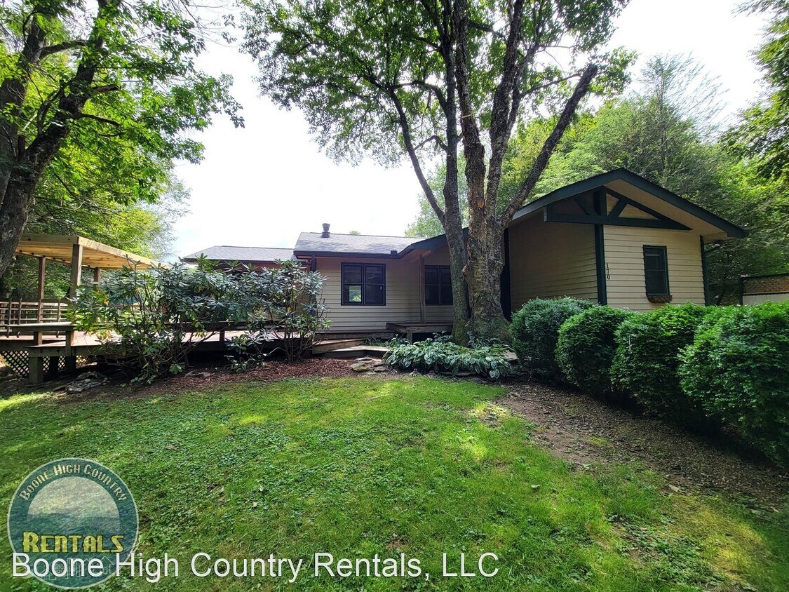 3 br, 2 bath House 170 Nestle Rd House Rental in Boone, NC