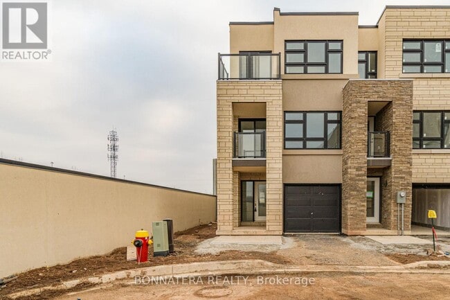 Building Photo - 1121 Cooke Blvd.