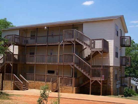 Building Photo - Apex