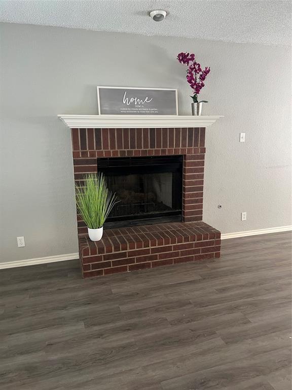 Building Photo - 1706 Blue Bell Dr