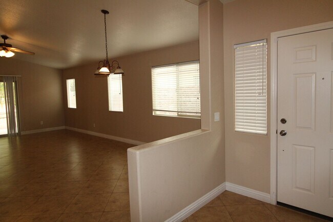 Building Photo - NO SHOWINGS until 3/16/2024