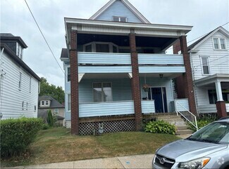 Building Photo - 228 N 1st St
