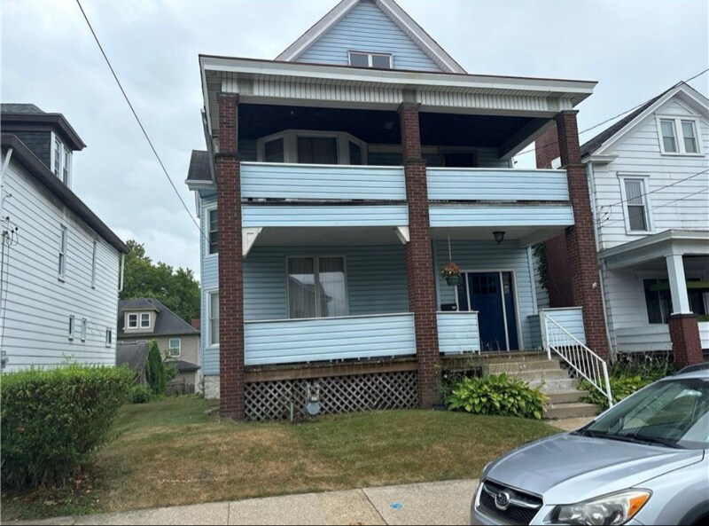 Foto principal - 228 N 1st St