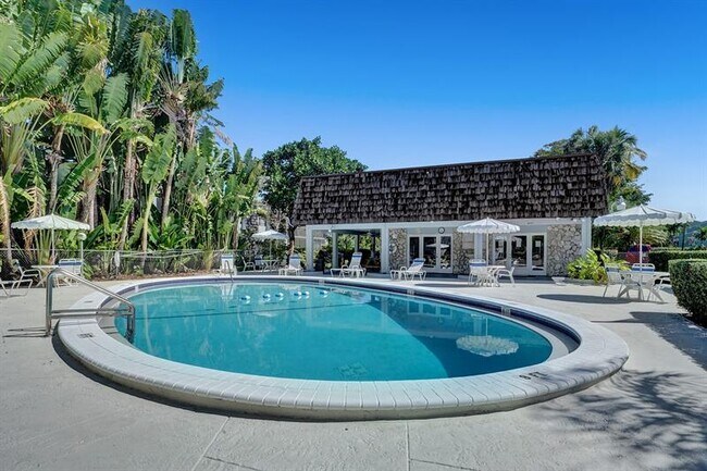 Foto del edificio - 3101 Oakland Shores Dr