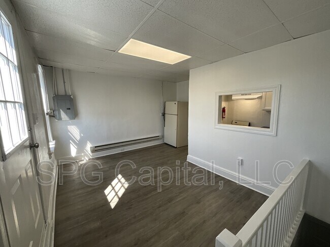 Foto del edificio - 834 E Philadelphia St
