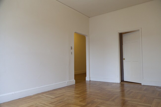 Foto del edificio - 425 W 57th St
