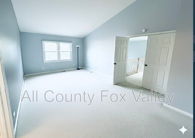 Foto del edificio - 3121 Indian Creek Dr