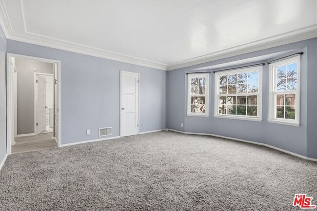 Building Photo - 1255 S Crescent Heights Blvd