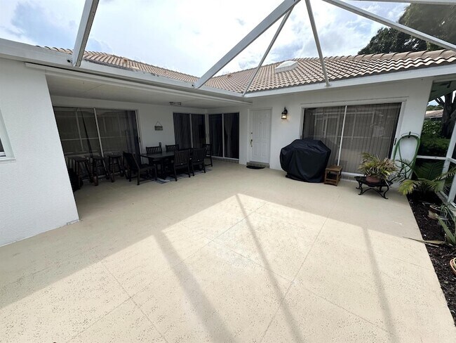 Foto del edificio - 1702 Silverleaf Oak Ct