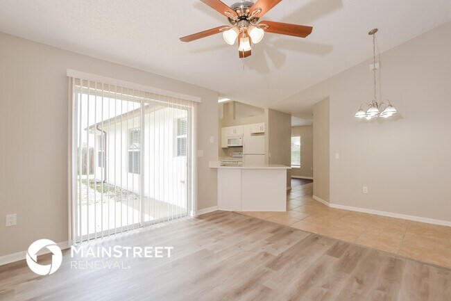 Foto del edificio - 915 Leeward Dr