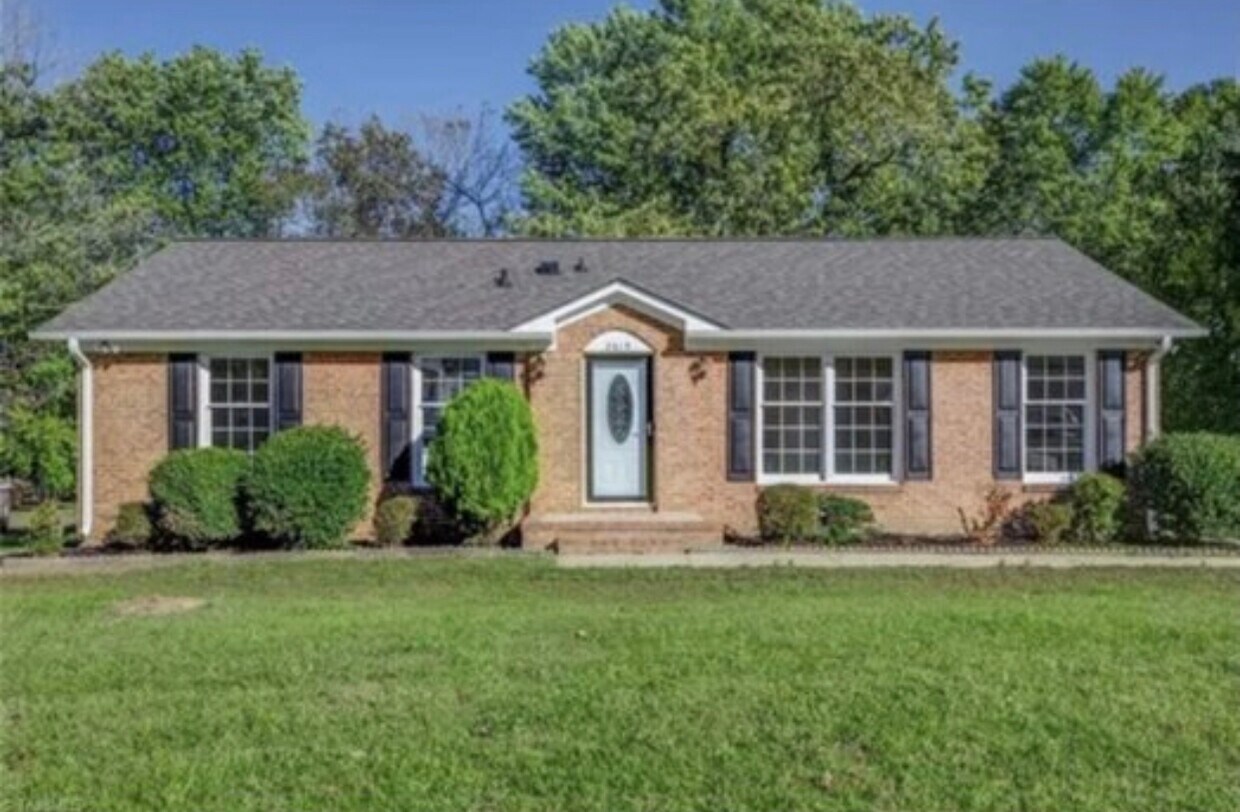 2619 Pine Lake Dr, Greensboro, NC 27407 House for Rent in Greensboro