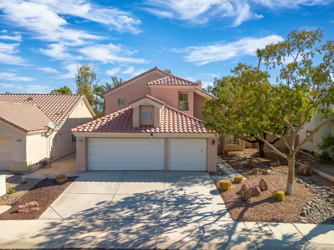 Primary Photo - GORGEOUS REMODELED 2 STORY HOME IN LAS VEGAS