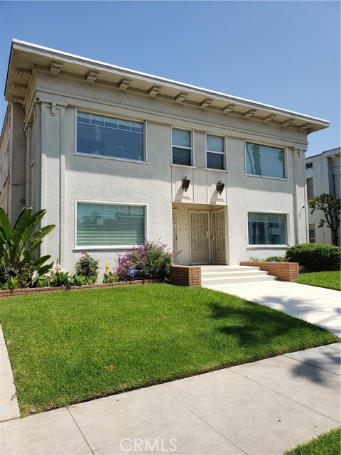Primary Photo - 1513 E Ocean Blvd