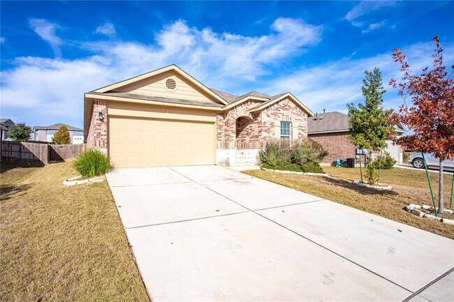 Building Photo - 607 Brashear Ln