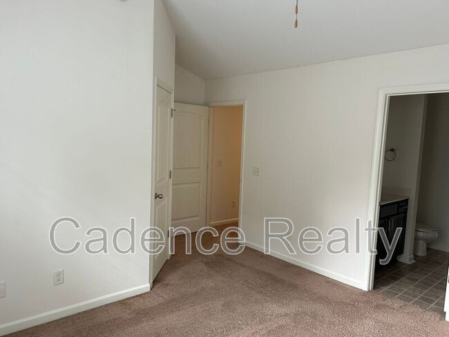 Foto del edificio - 208 Jordan Ln