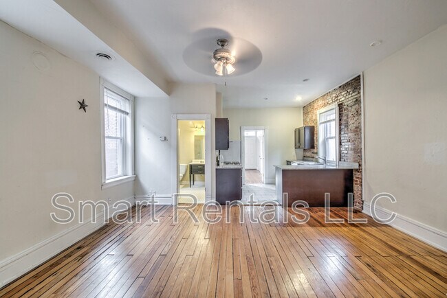Foto del edificio - 2211 Indiana Ave