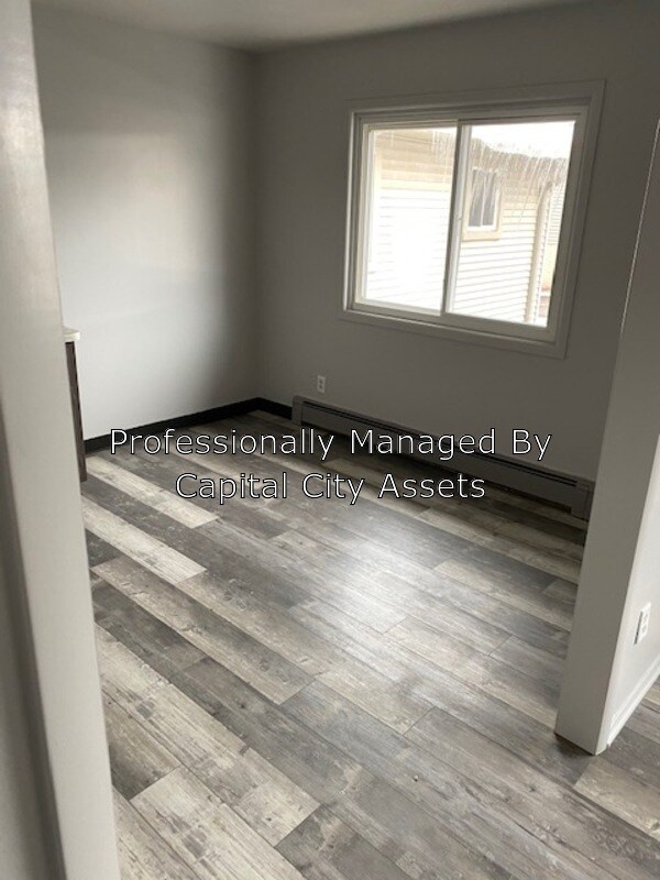 2180 Meadowlawn Dr Unit APT 5, Holt, MI 48842 Condo for Rent in Holt