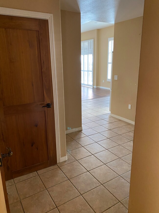 Foto del edificio - Little Italy Oceanview Corner Suite