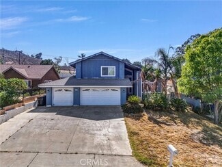 Building Photo - 5958 Quiroz Dr