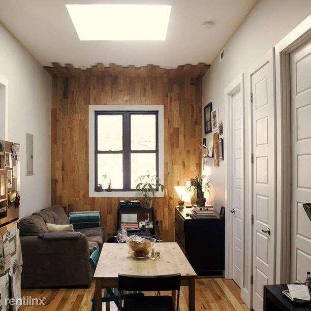 Foto del edificio - 187 Meserole Ave