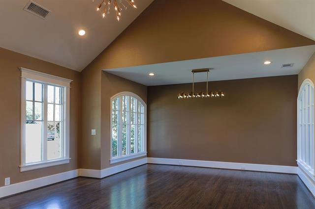 Building Photo - 5230 Homer St