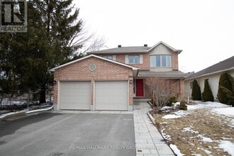 Building Photo - 25 Claudet Crescent