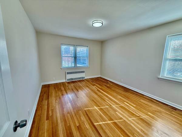 Building Photo - 34 Park Ave