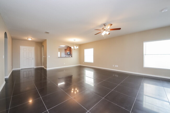 Building Photo - 4921 Windbourne Way