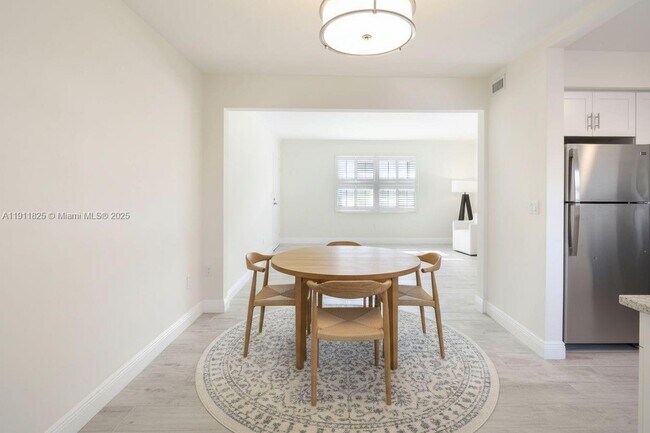 Foto del edificio - 7640 SW 54th Ct