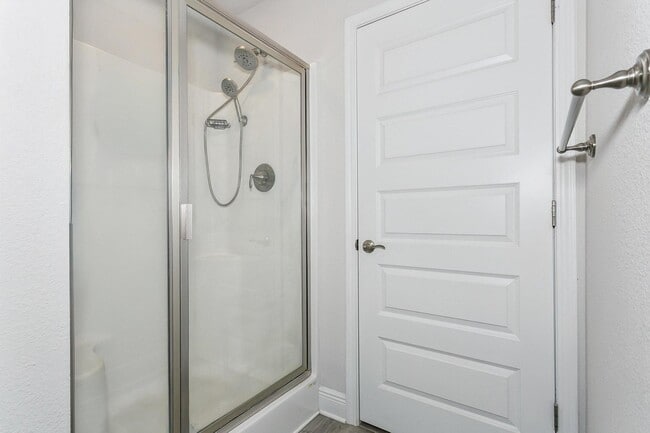 Building Photo - 2613 Prominence Ln
