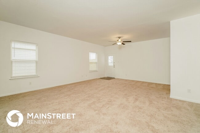 Building Photo - 810 Shady Brk