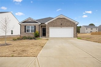 Building Photo - 192 Montgomery Dr