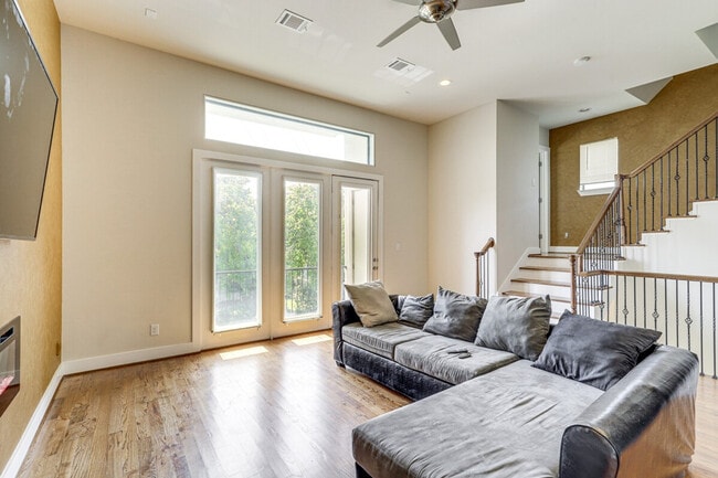 Foto del edificio - 1613 Bonner St