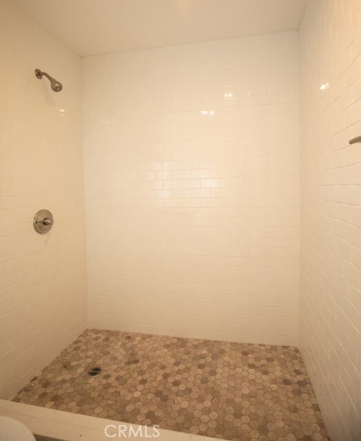 Building Photo - 14855 Anaconda St