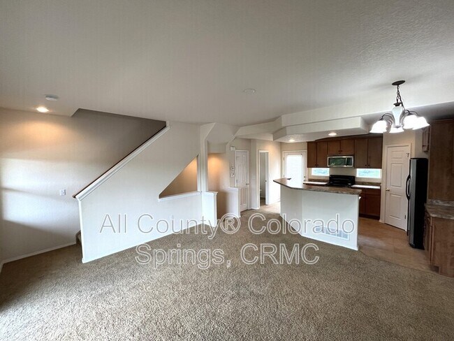 Foto del edificio - 4719 Iron Horse Villas Point