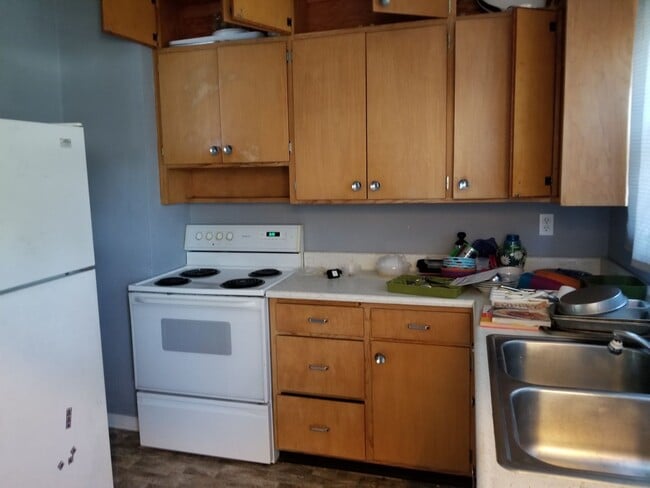 Building Photo - House for Rent. Webster SD
