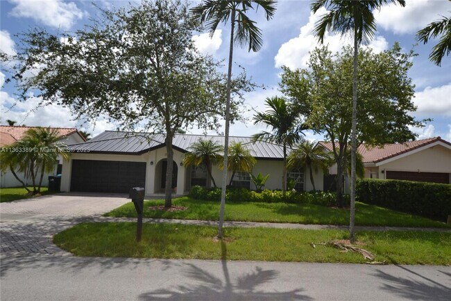 Building Photo - GALLOWAY AND MILLER ESTATES