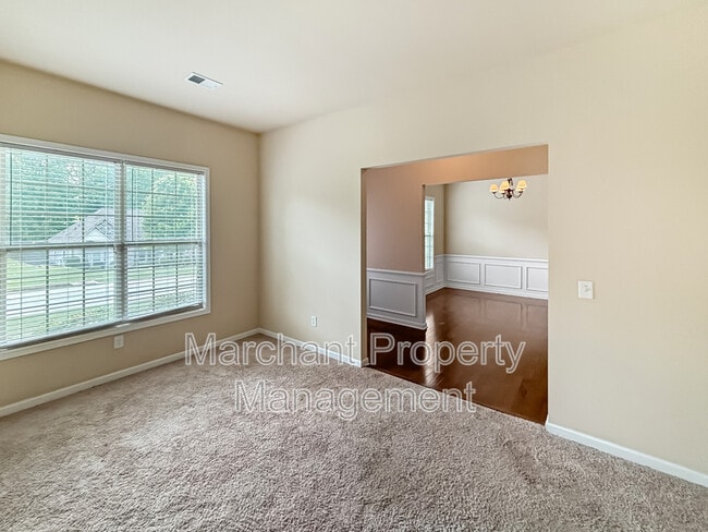 Building Photo - 159 Waltzing Vine Ln