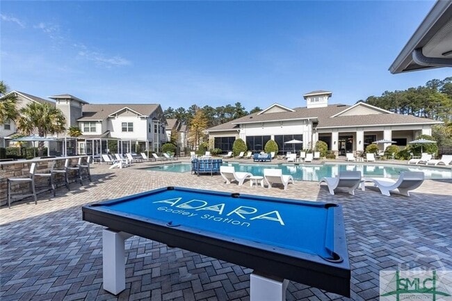 Foto del edificio - 101 Spring Lakes Dr