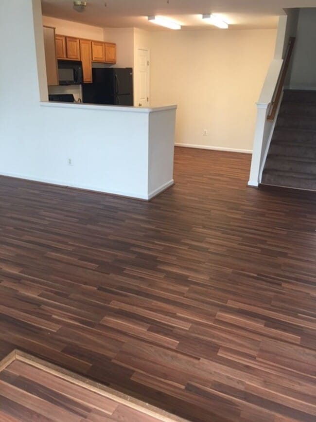 Building Photo - Fantastic 3 Bedroom Townhouse in Wellingto...
