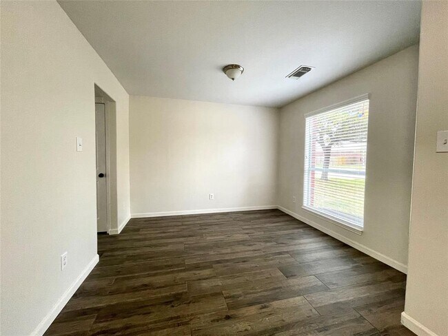 Building Photo - 17947 Branch Creek Dr