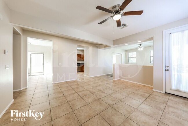 Foto del edificio - 25942 North 54th Avenue