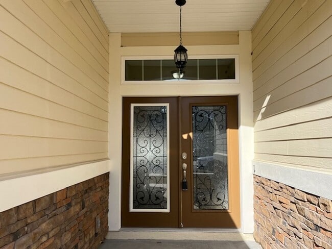 Foto del edificio - Well Appointed 4/3  Dreamfinders Home