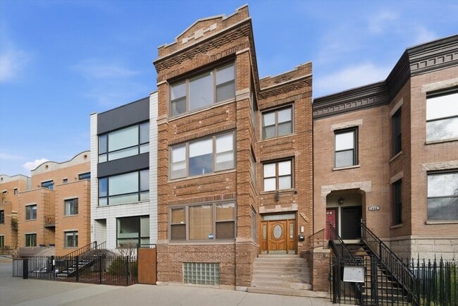 Building Photo - 2908 W Palmer St