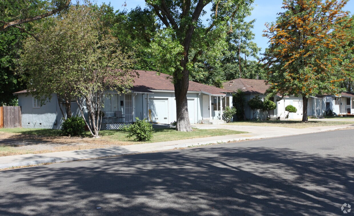 Four Duplexes On Large Lot Apartments in Modesto, CA