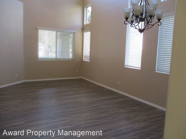 Foto del edificio - 5 br, 4 bath House - 5308 FORECASTLE COURT