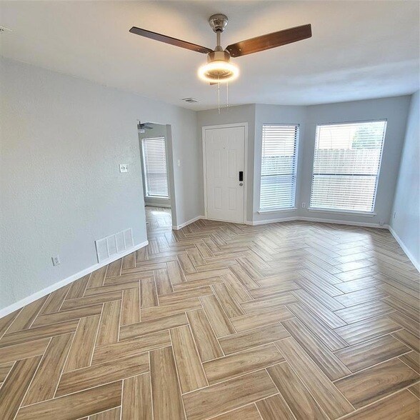 Foto del edificio - 13351 Water Oak Ln