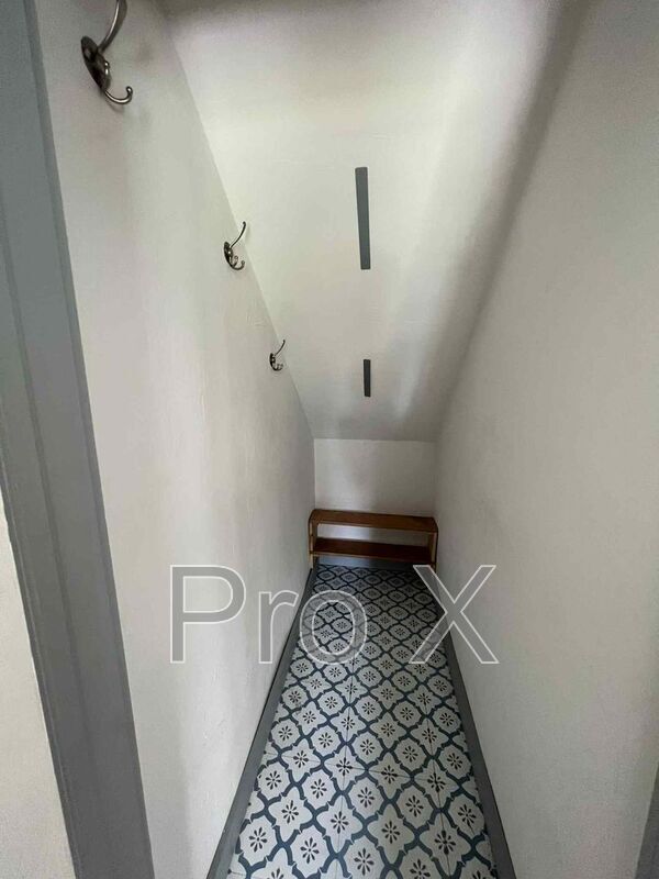 Foto del edificio - 1712 E Broadway St